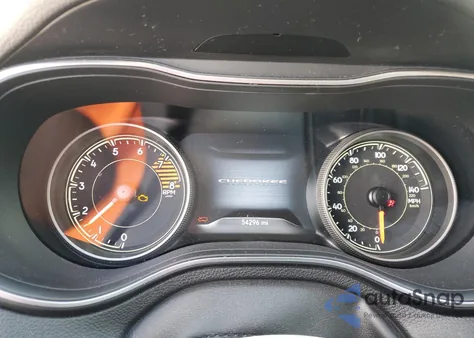 2019 Jeep Cherokee Limited z USA, uszkodzony, nr VIN 1C4PJMDX2KD369822